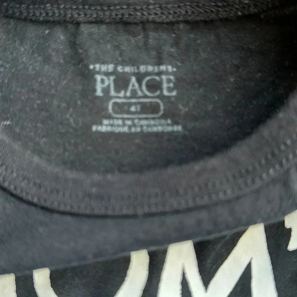 The Children’s Place -“Mom’s Excuse For Being Late” print black t-shirt size 4T